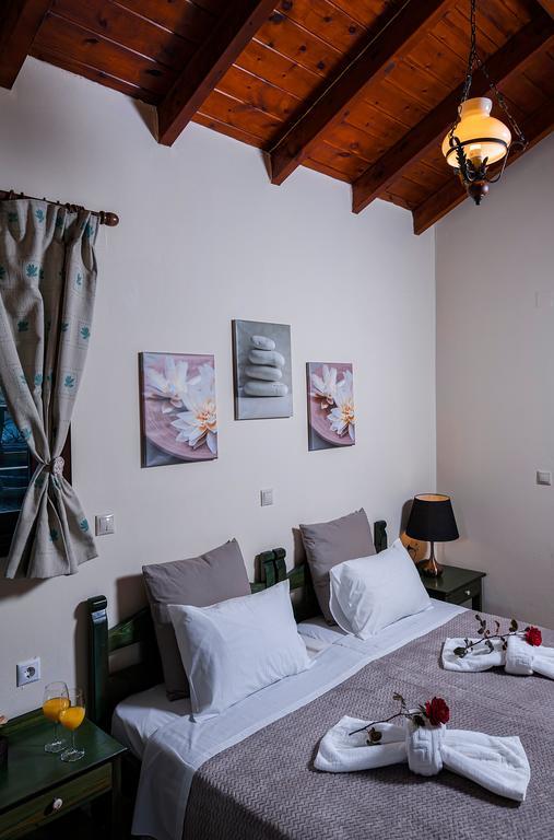 Kyriaki'S Cozy Apartments Agia Marina Exterior foto