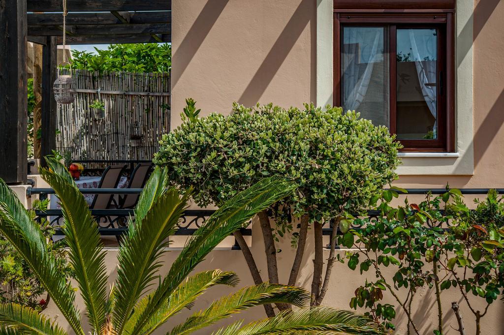 Kyriaki'S Cozy Apartments Agia Marina Exterior foto