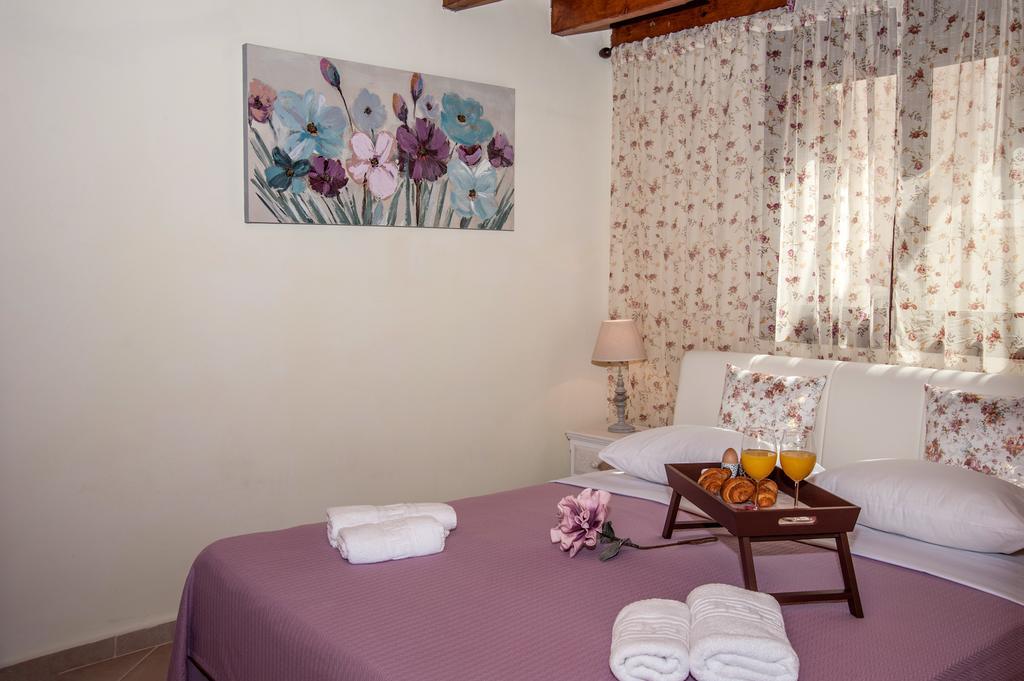 Kyriaki'S Cozy Apartments Agia Marina Exterior foto